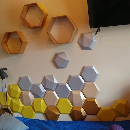 Triesti Home Виктория Экстерьер фото